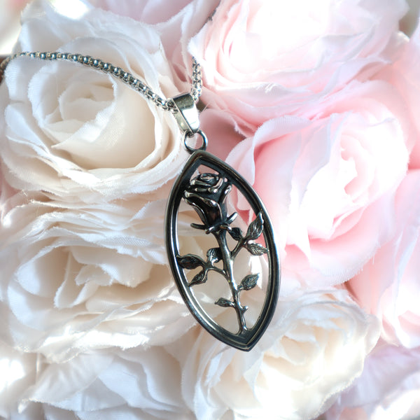 Bloom Necklace - Ximena Rosé Jewelry