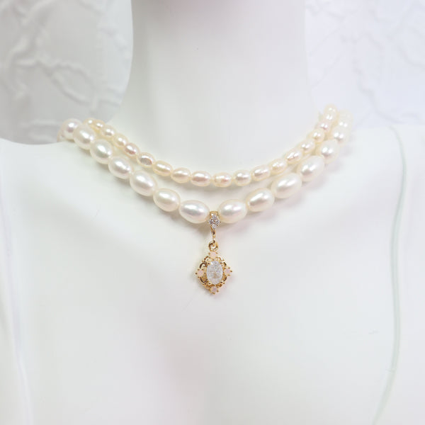 Esther's White Necklace - Ximena Rosé Jewelry