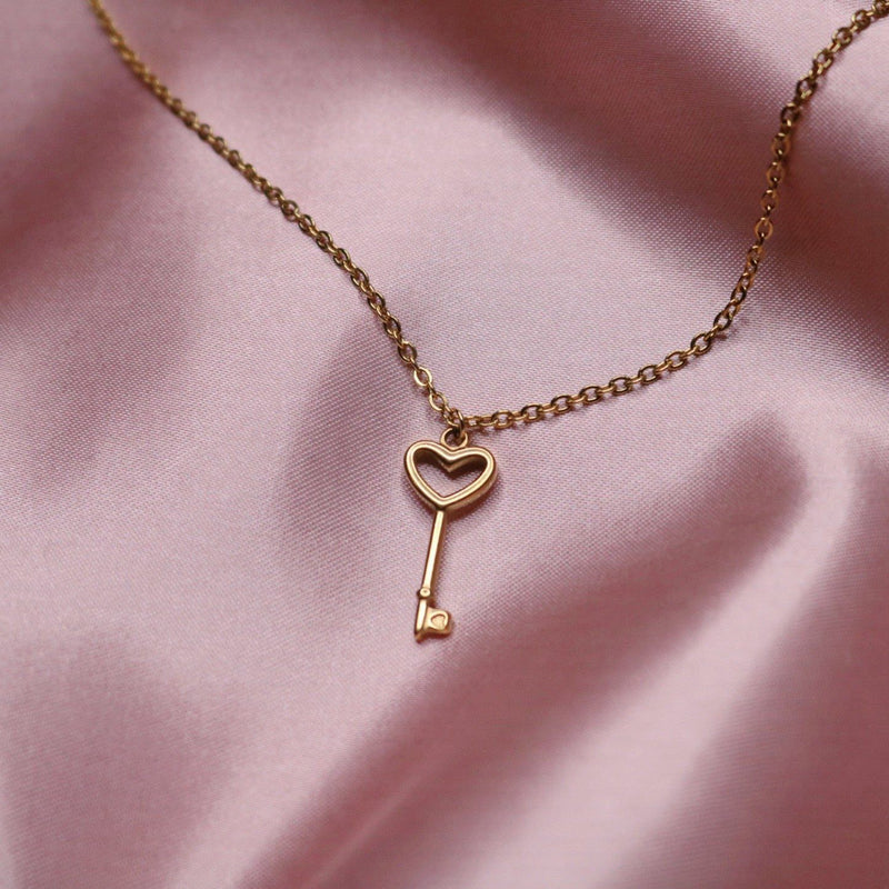 Key to My Heart Necklace Gold