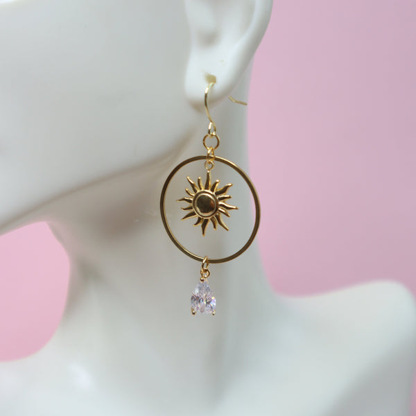 Sunrise Serenity Dangle Earrings in Gold - Ximena Rosé Jewelry